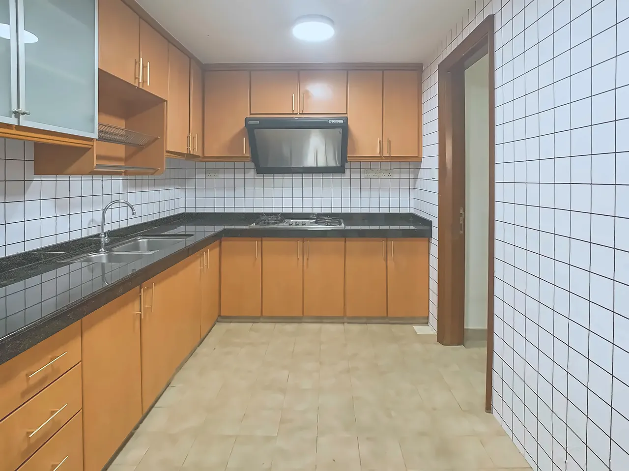 Aston Mansions · 主人房（2 楼）