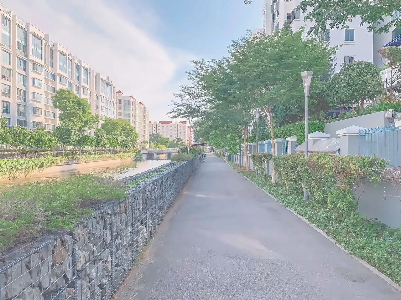 Aston Mansions · 主人房（2 楼）