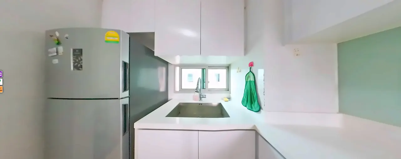 Eight Riversuites · 普通房（17 楼） · 阁楼
